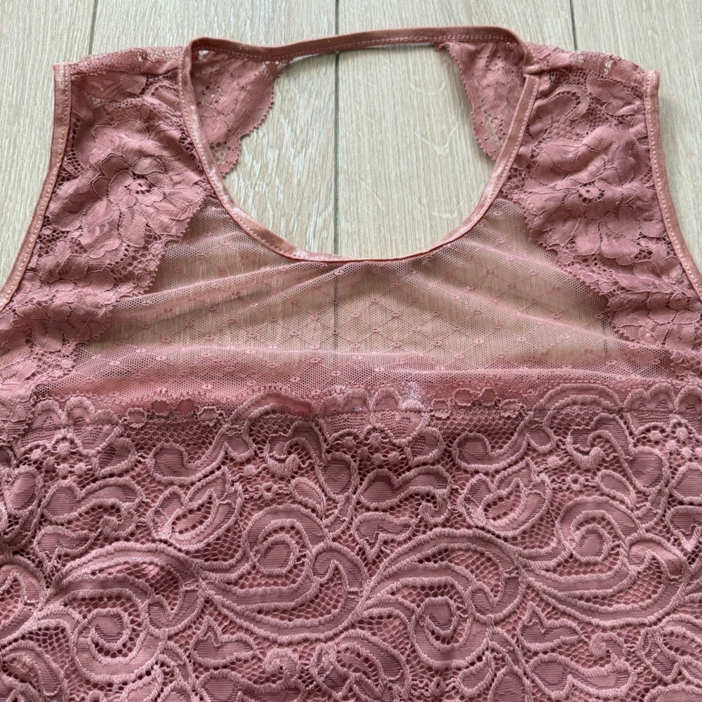 Venus Cut Out Detailed Lace Sleeveless Top in Dusty Pink Women’s Size XL - Picture 3 of 8